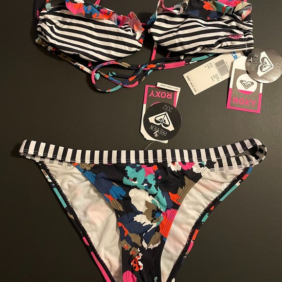 Roxy Bikini - Picture 1 of 6
